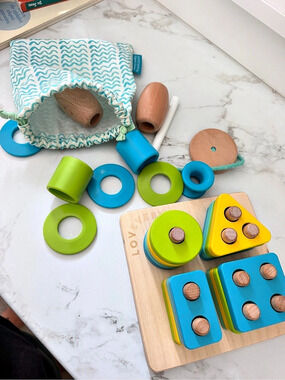 Lovevery Bundle | Sort and Stack | Bead Threading